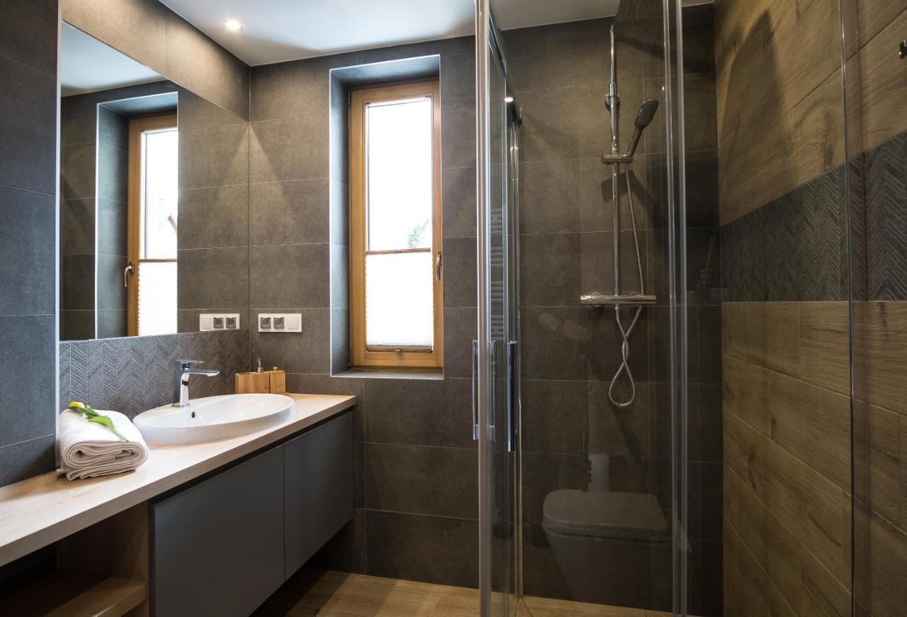 Apartament Modern Green W Centrum Z Widokiem Na Giewont Zakopane Bagian luar foto